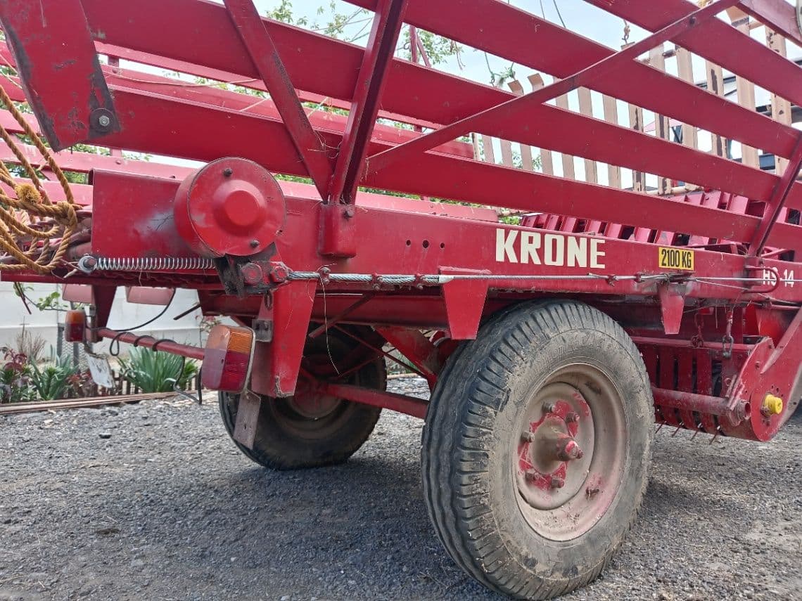 Samozberaci voz Krone HS.14