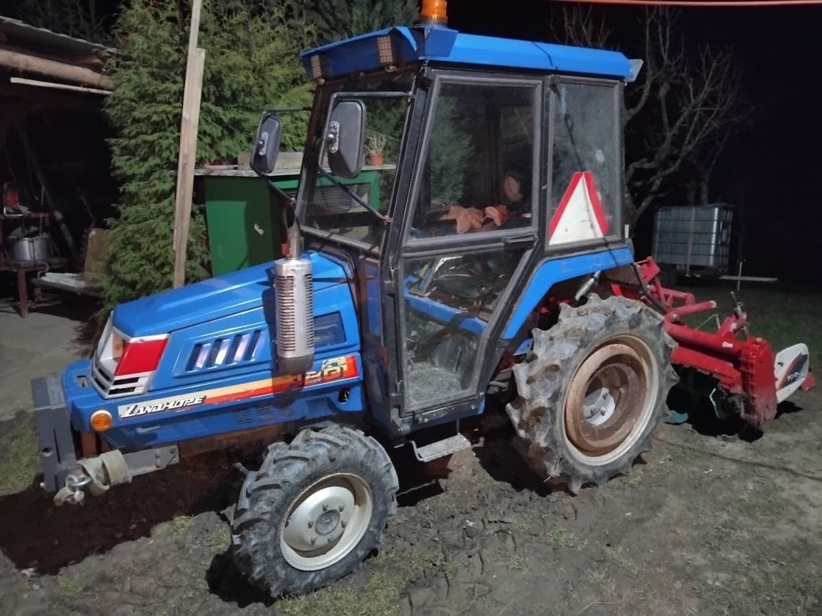 Iseki tu 180