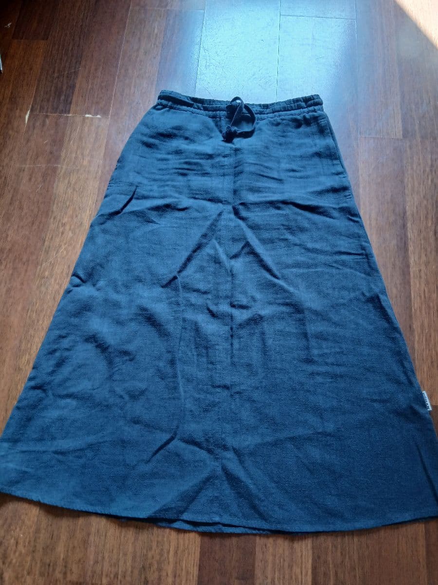 Ľanové sukne, nové