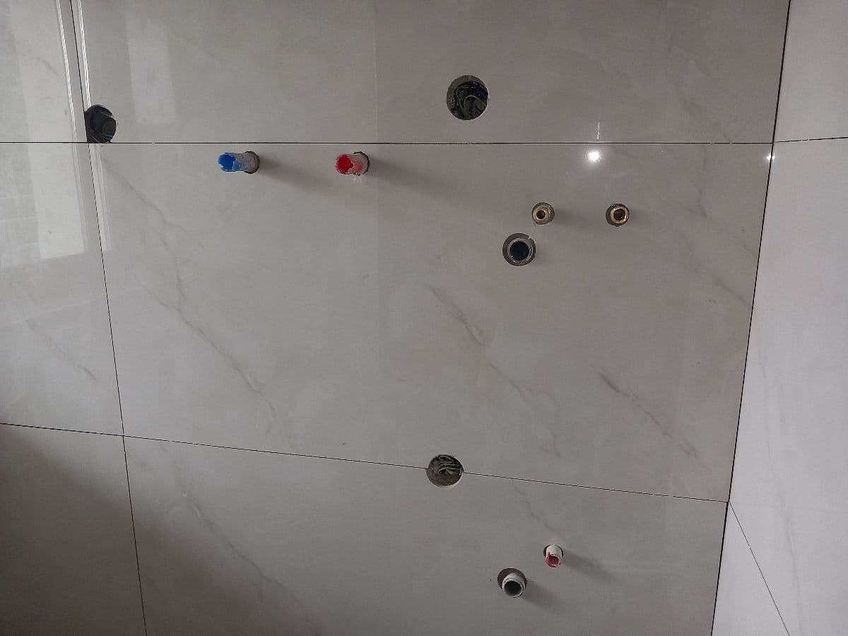 Ponúkáme instalatérské a kurenárské práce !!!