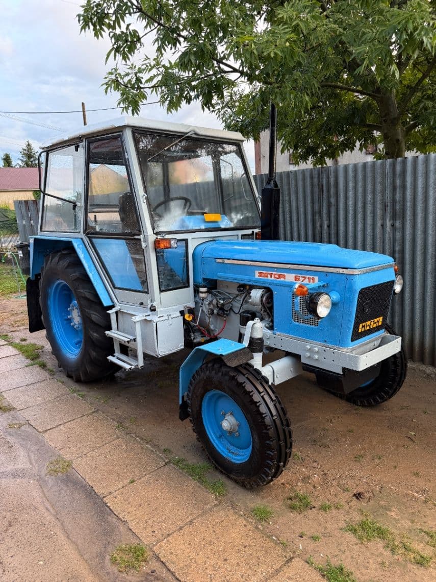 Zetor 6711