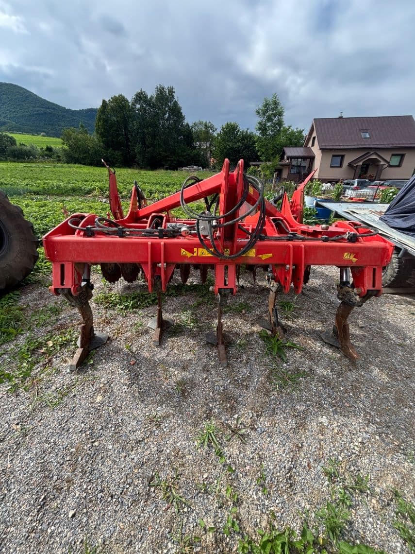 Hĺbkový kyprič,Podryvak  Kverneland DTX