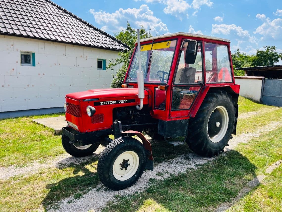 Zetor 6911