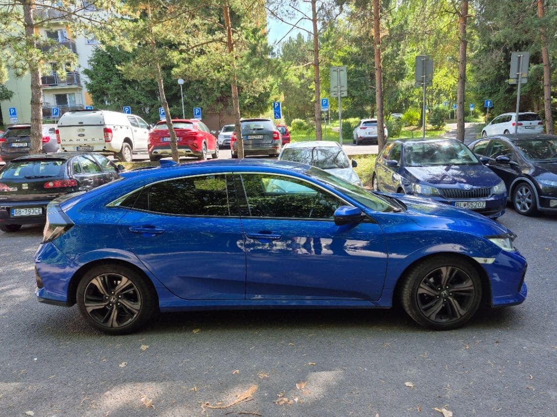 Predám auto Honda Civic 1,0 VTEC 