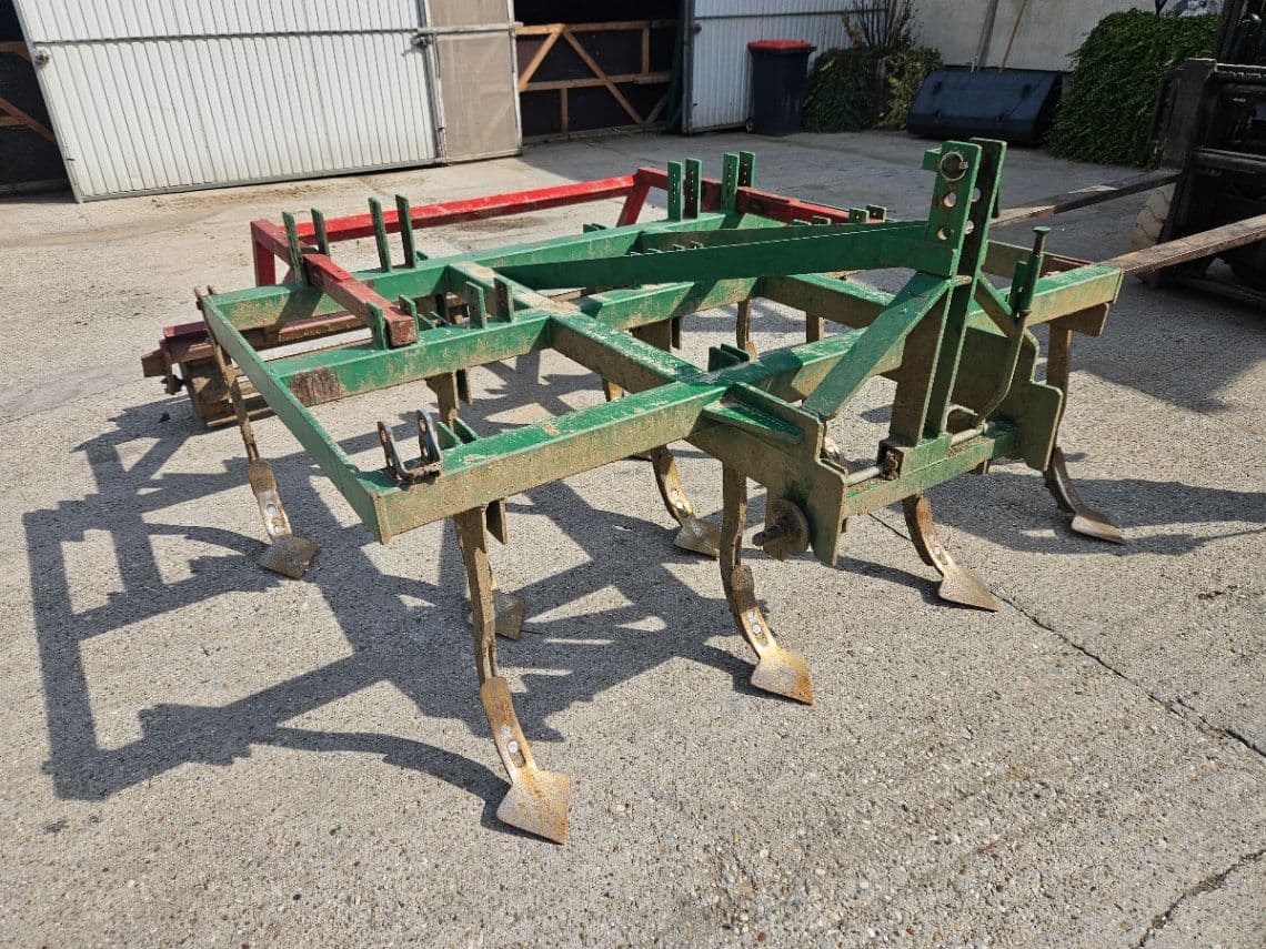 Predám radličkové podmietače – spoľahlivé a pripravené na prácu!