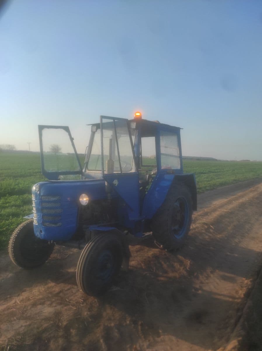 Zetor 3011