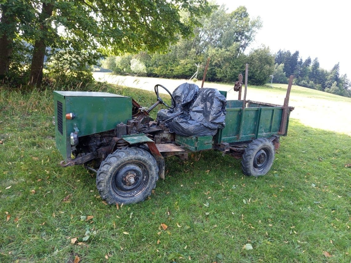 Traktor domácej výroby 