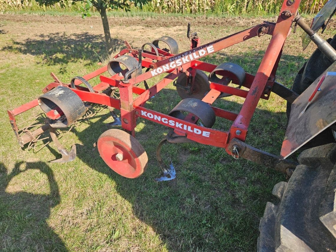 Predám radličkové podmietače – spoľahlivé a pripravené na prácu!