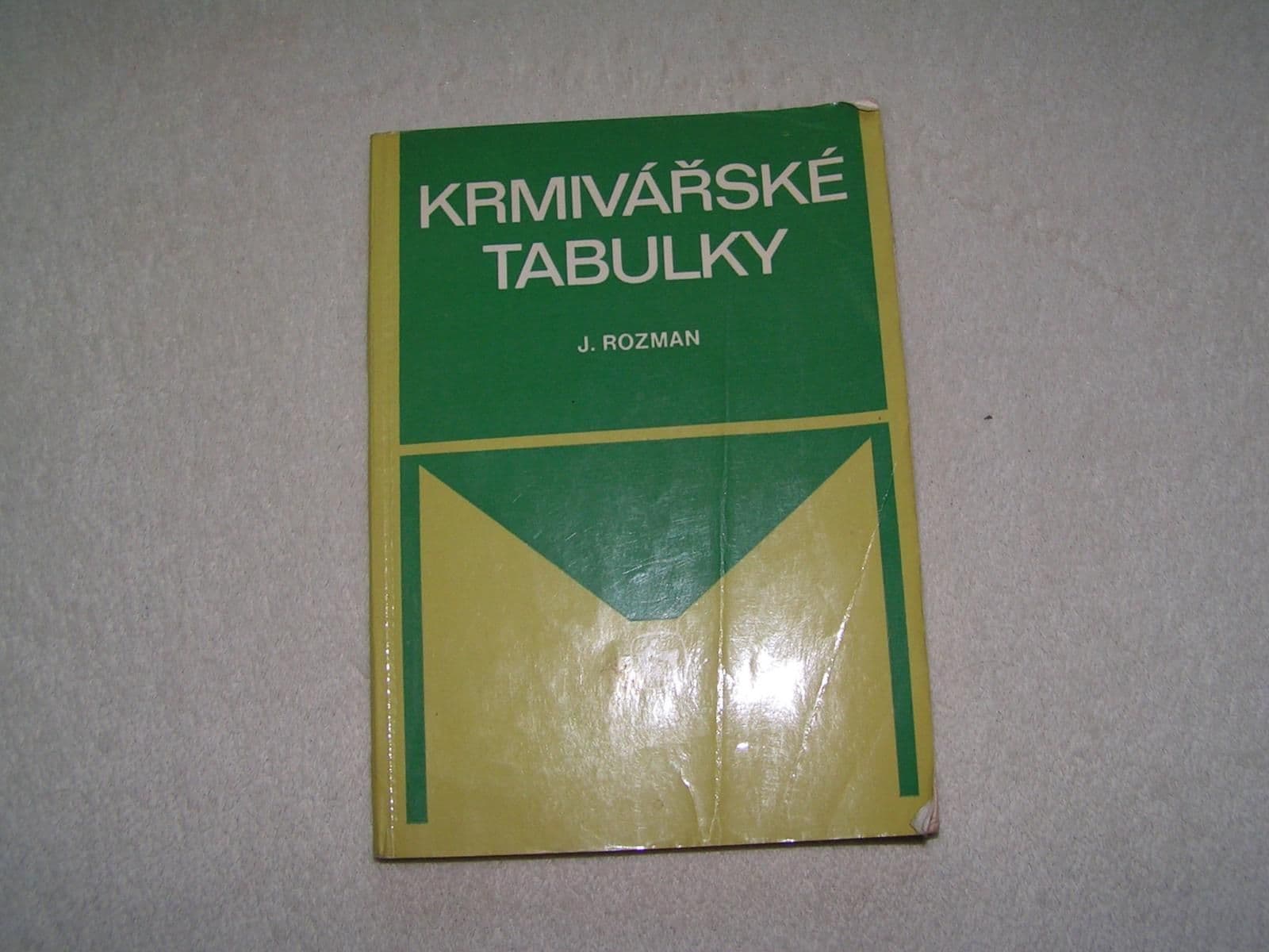 📘 Predám knihu: Krmivárske tabuľky 📘