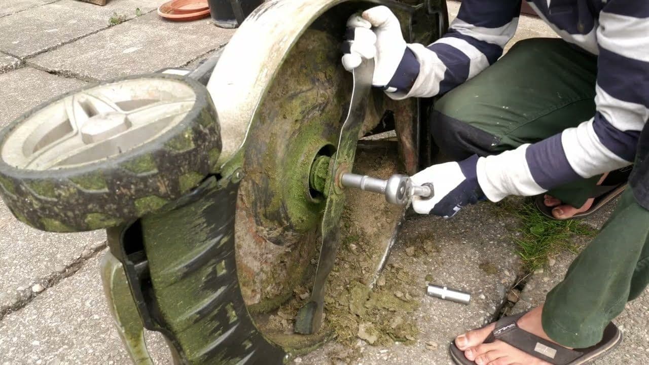 🔧 Ponúkam opravy a údržbu záhradnej techniky – rýchlo, spoľahlivo a za rozumnú cenu! 🌿