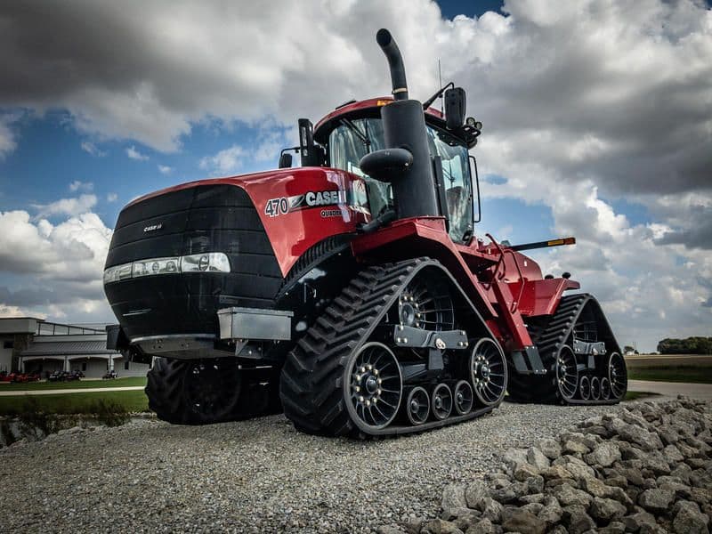 Predám poľnohospodársku techniku Case IH – traktory, kombajny, lisy, príslušenstvo